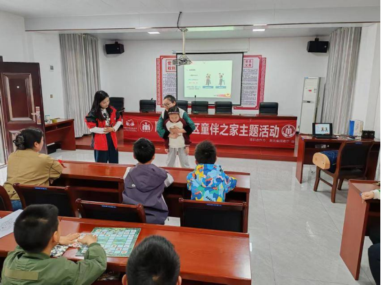 普及急救知识 守护儿童安全 城关镇顺城街社区开展儿童应急救护知识培训 