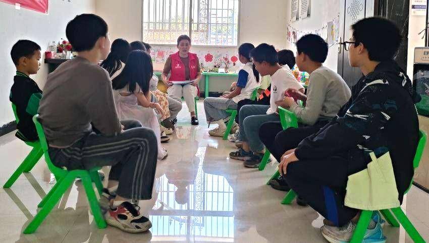 溺水了怎么办？谷城县施家湾村的童伴妈妈用一问一答教孩子掌握安全常识 