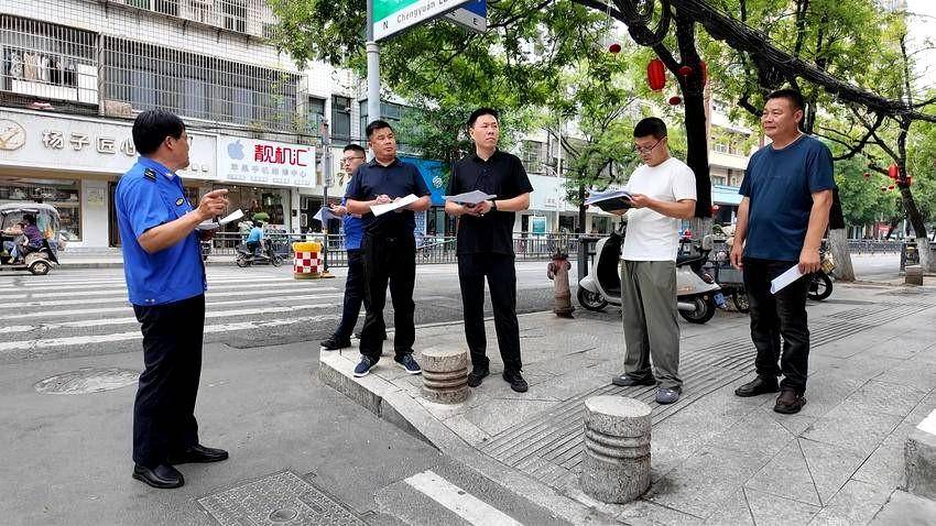 检查不留盲区 标准不降一分！谷城县城管局用“放大镜”为城市做“体检”