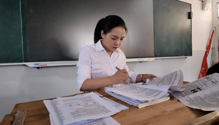 谷城人物｜唐瑞雯：以三尺讲台践行育人初心