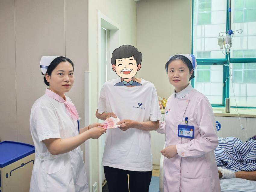 平凡小事映初心 点滴善举暖人心 谷城县人民医院员工拾金不昧受称赞 