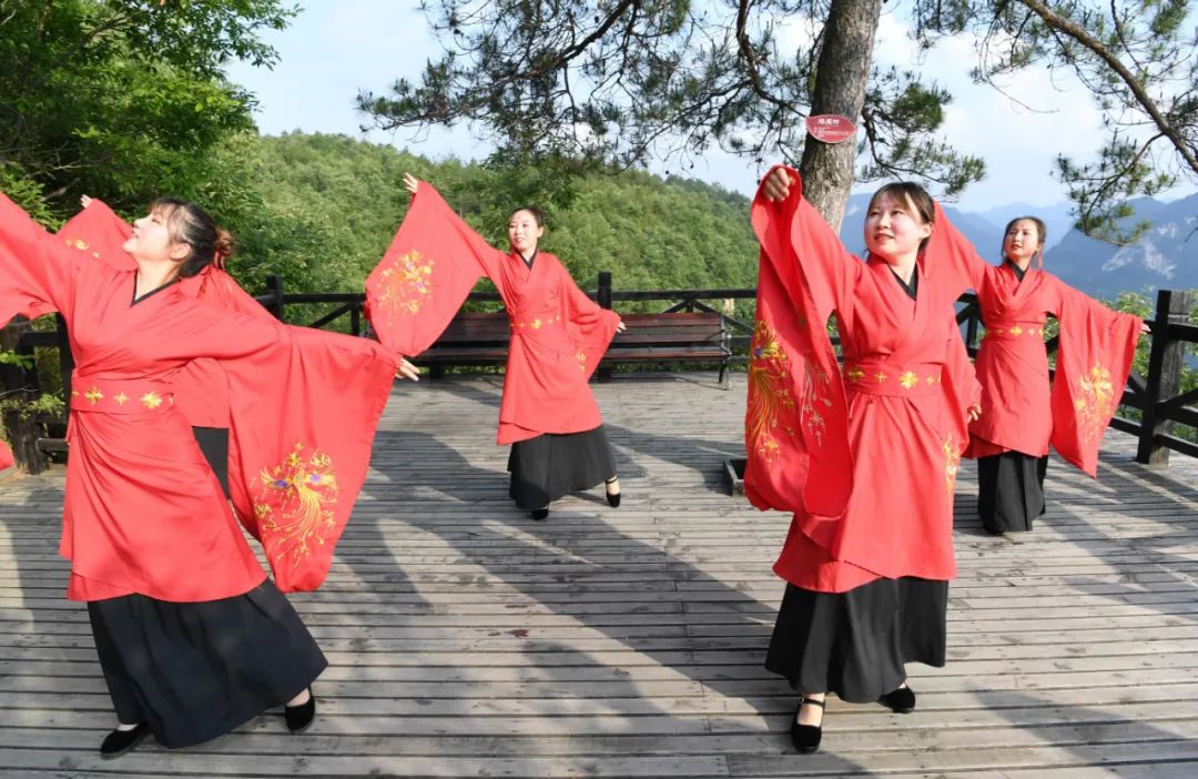 传统礼仪培训:从古文化的传承中汲取智慧