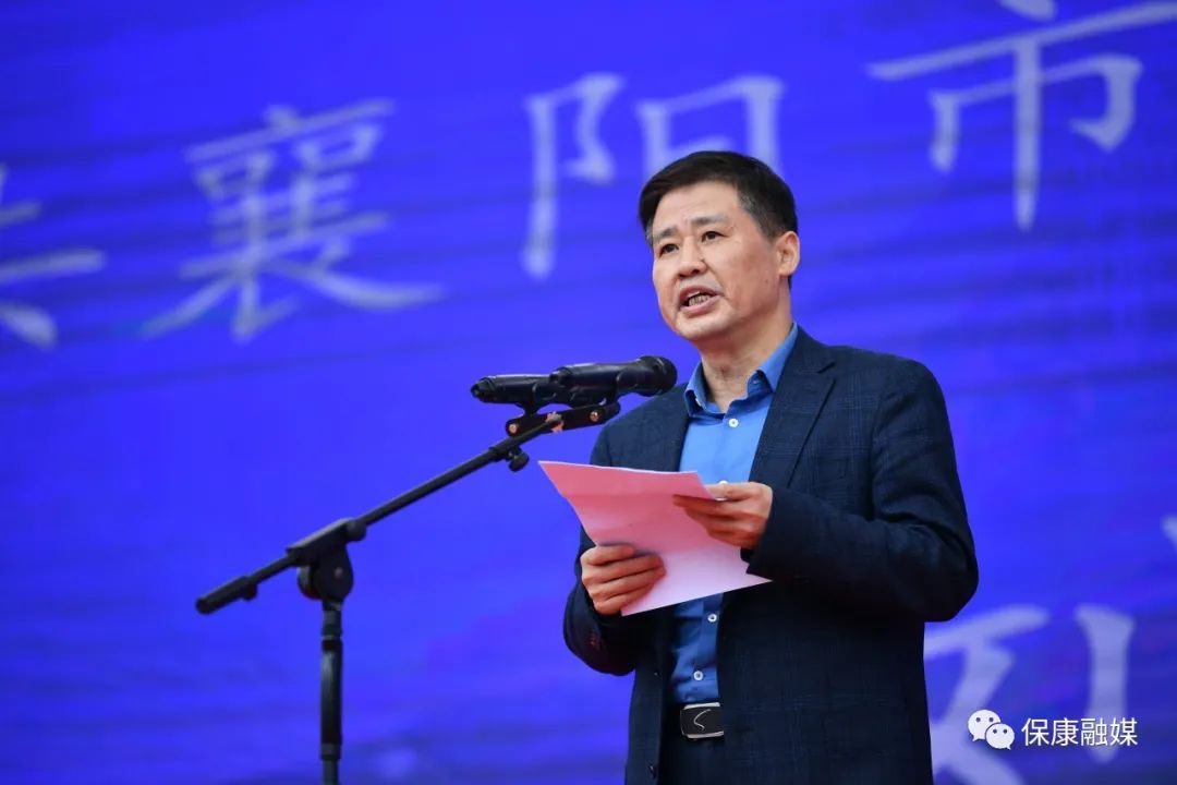 襄阳市委组织部副部长刘国安,襄阳市人社局党组成员,总会计师文志耀