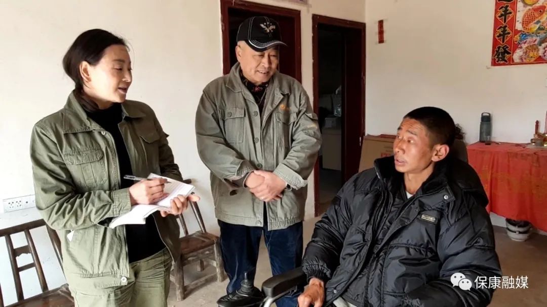 我叫肖永江,2011年在河南金矿打工时突遇事故,导致全身多处骨折,经