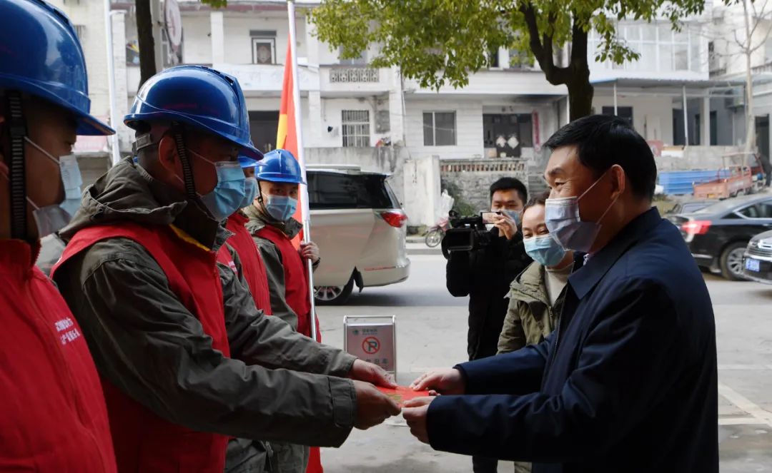 在林江供水公司,城关供电所,环卫所,清泉水质净化中心,县网络公司