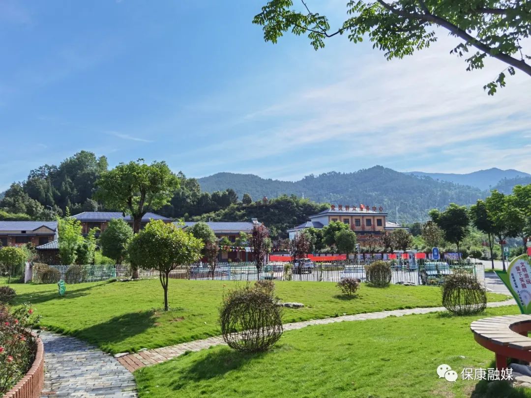 牢记初心使命争取更大光荣马良镇锚定幸福向前犇