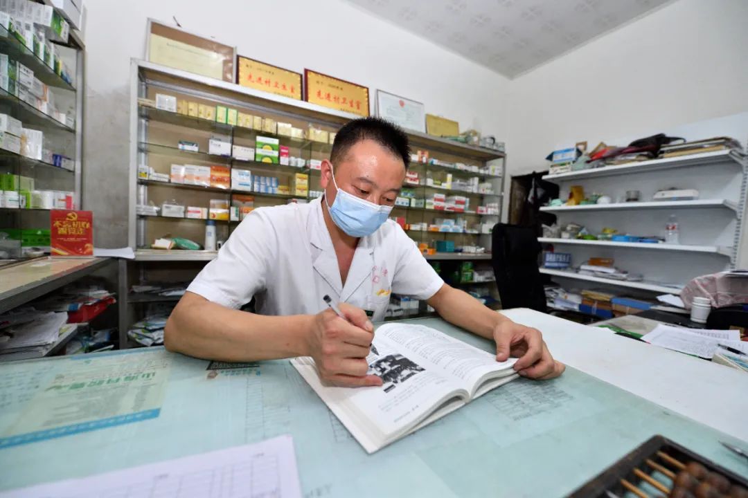 医师风采吴云18年守护一方百姓健康