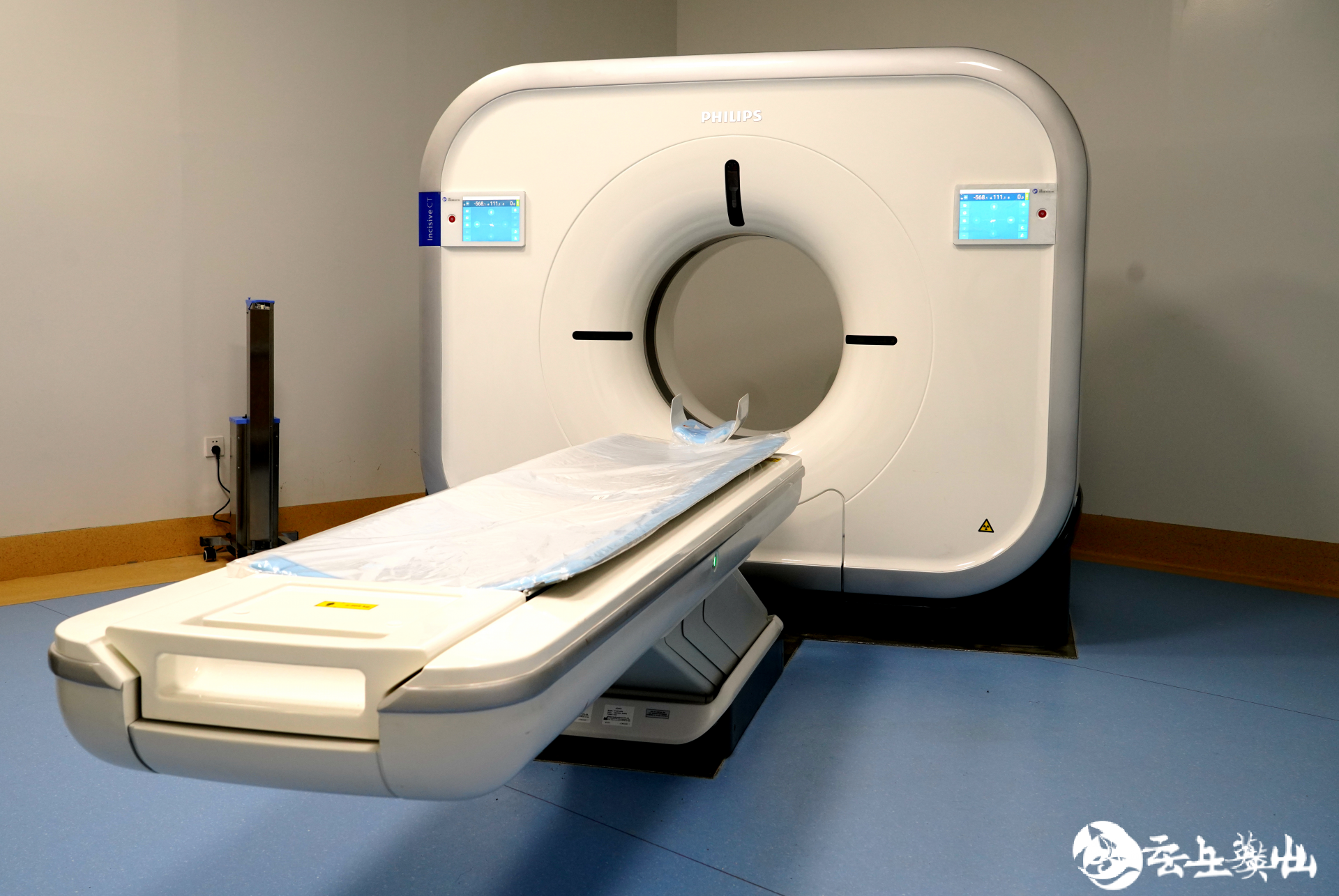 县人民医院飞利浦新型北极星ct投入使用
