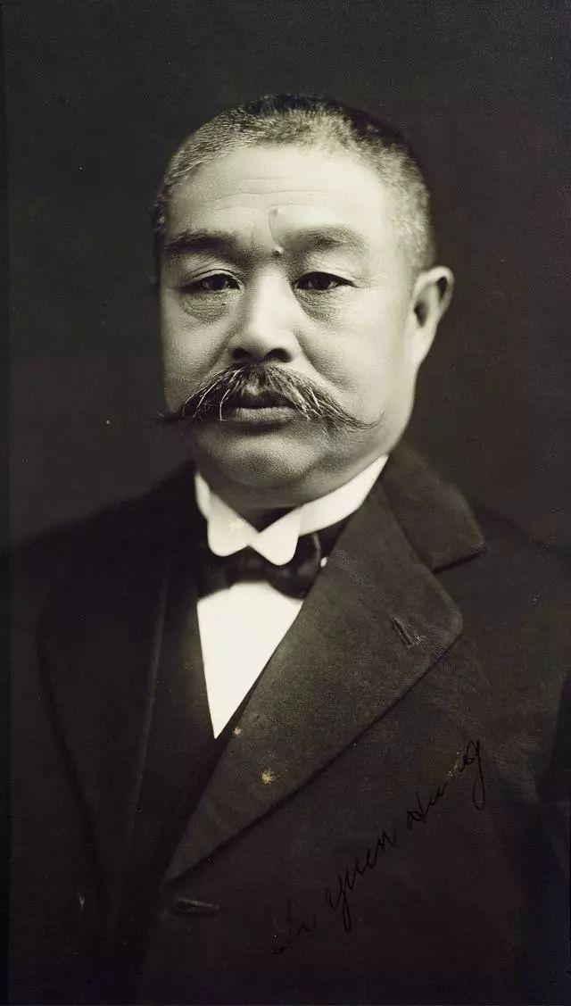 字宋卿,中华民国第一任副总统,第二任大总统