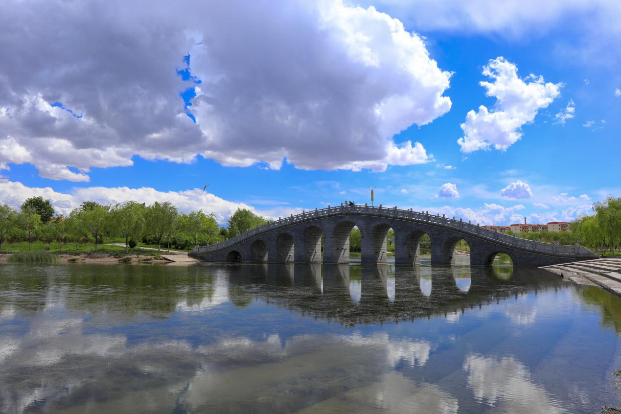 每日名胜甘肃金水湖景区