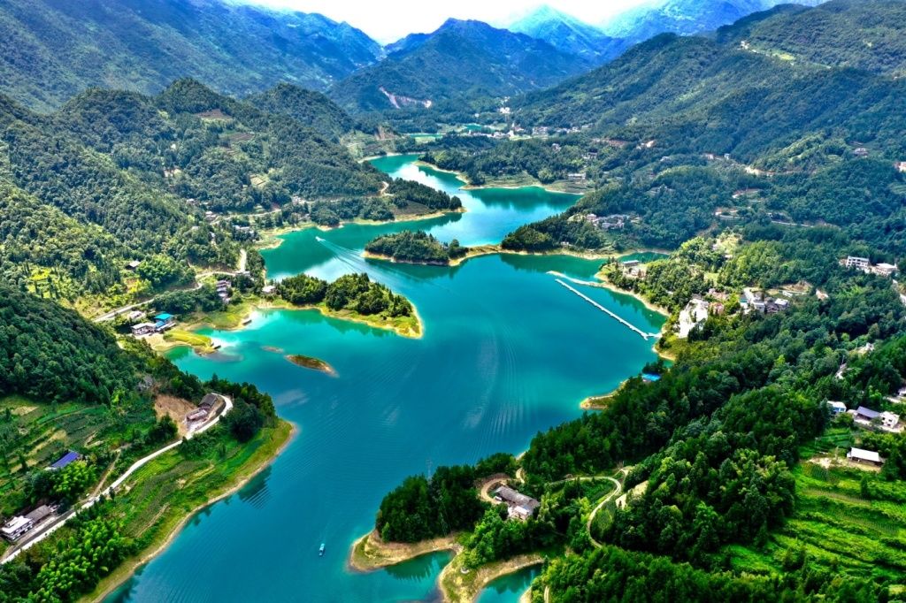 极目楚天舒湖北绿水青山楚地藏宝图片展集萃