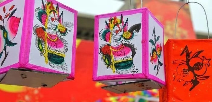 玩纸灯笼的时光似水流年杨军霞