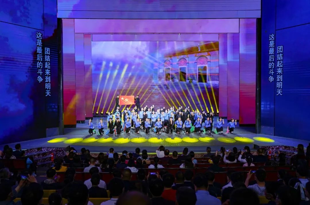 "即可收到直播链接或者识别二维码进入直播间2021年4月30日(星期五)20