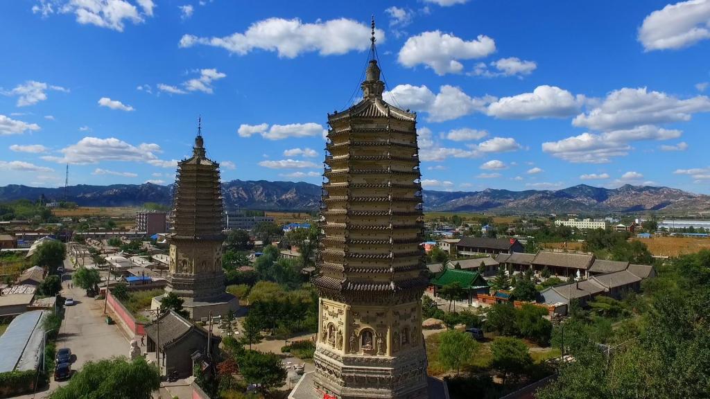 辽宁北镇崇兴寺双塔