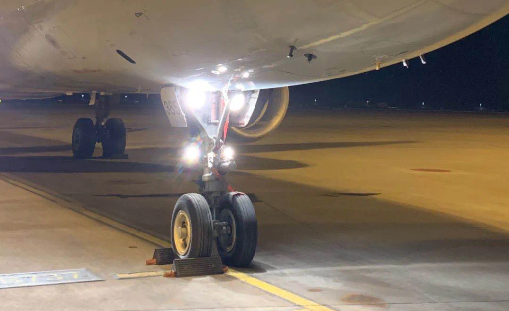 每日科普红的绿的白的飞机上的灯你都认识吗