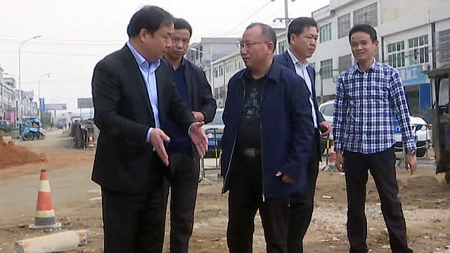 付宇督办国省干线和农村公路危桥改造工作