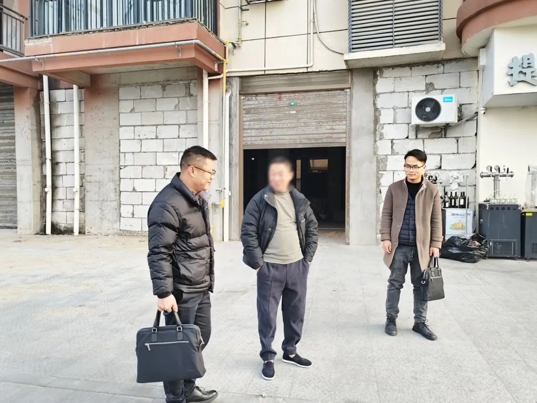 湖北钰锦商贸有限公司走访.jpg