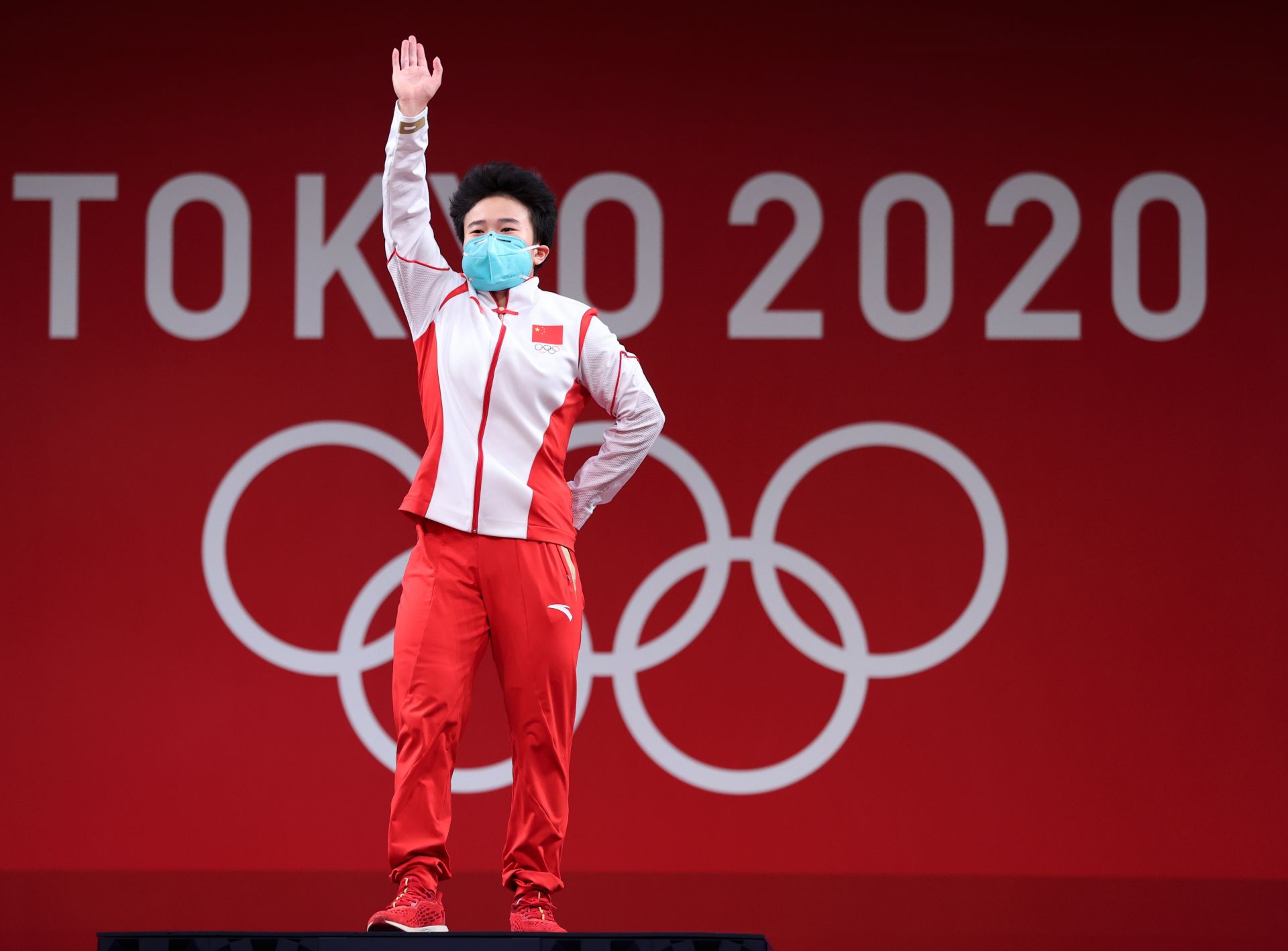 东京奥运会29举重女子49公斤级侯志慧夺冠