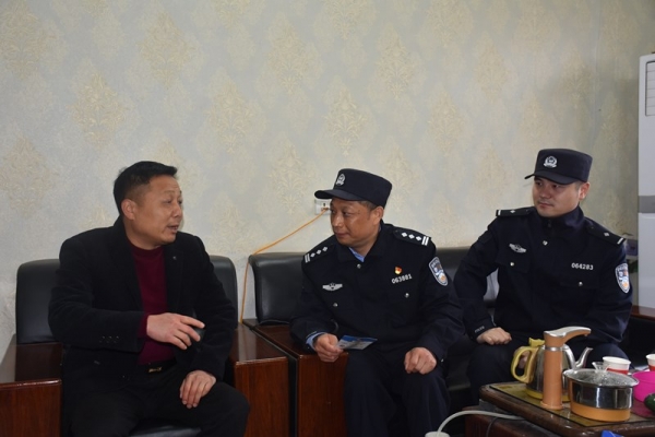 楚都楷模年度人物赵辉用我的辛苦换取群众的安全感