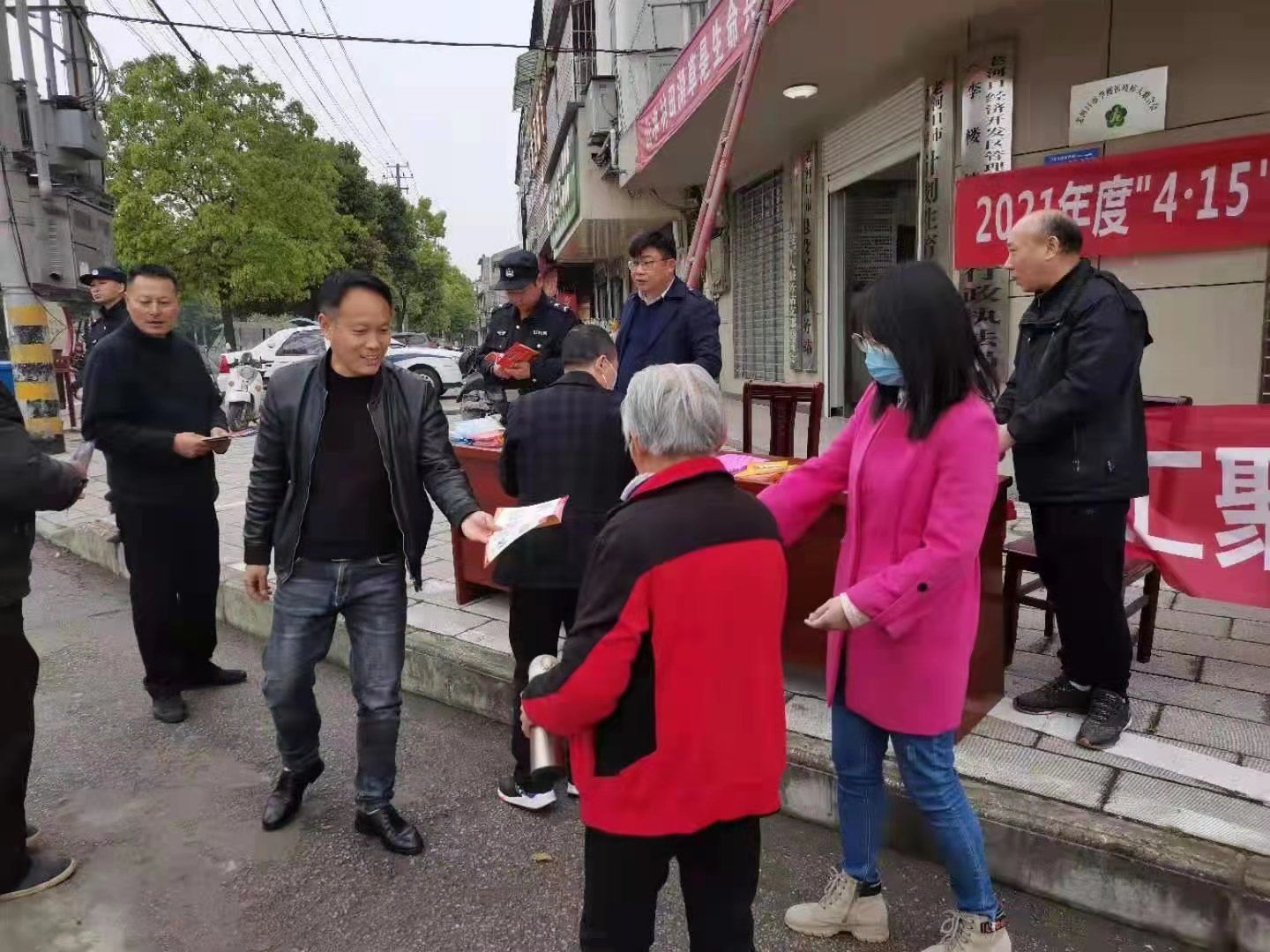 老河口市经开区李楼镇开展415全民国家安全教育日宣教活动