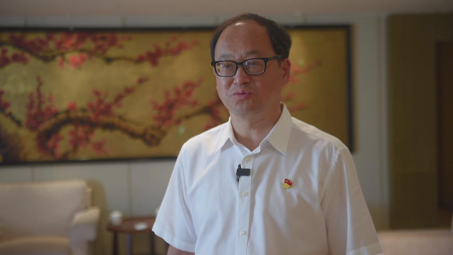 我市党员干部热议曹祖金党委党组书记专题读书班辅导报告