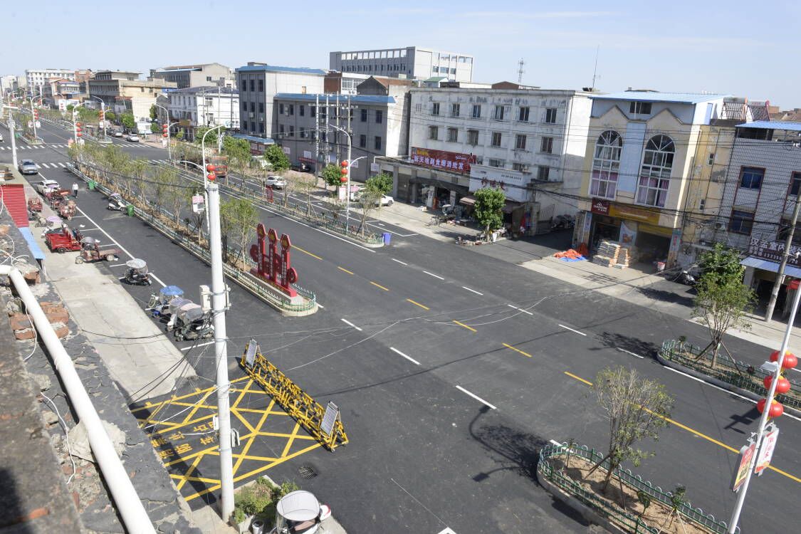 下基层察民情解民忧暖民心回应关切老河口市孟楼镇两天划定三类线