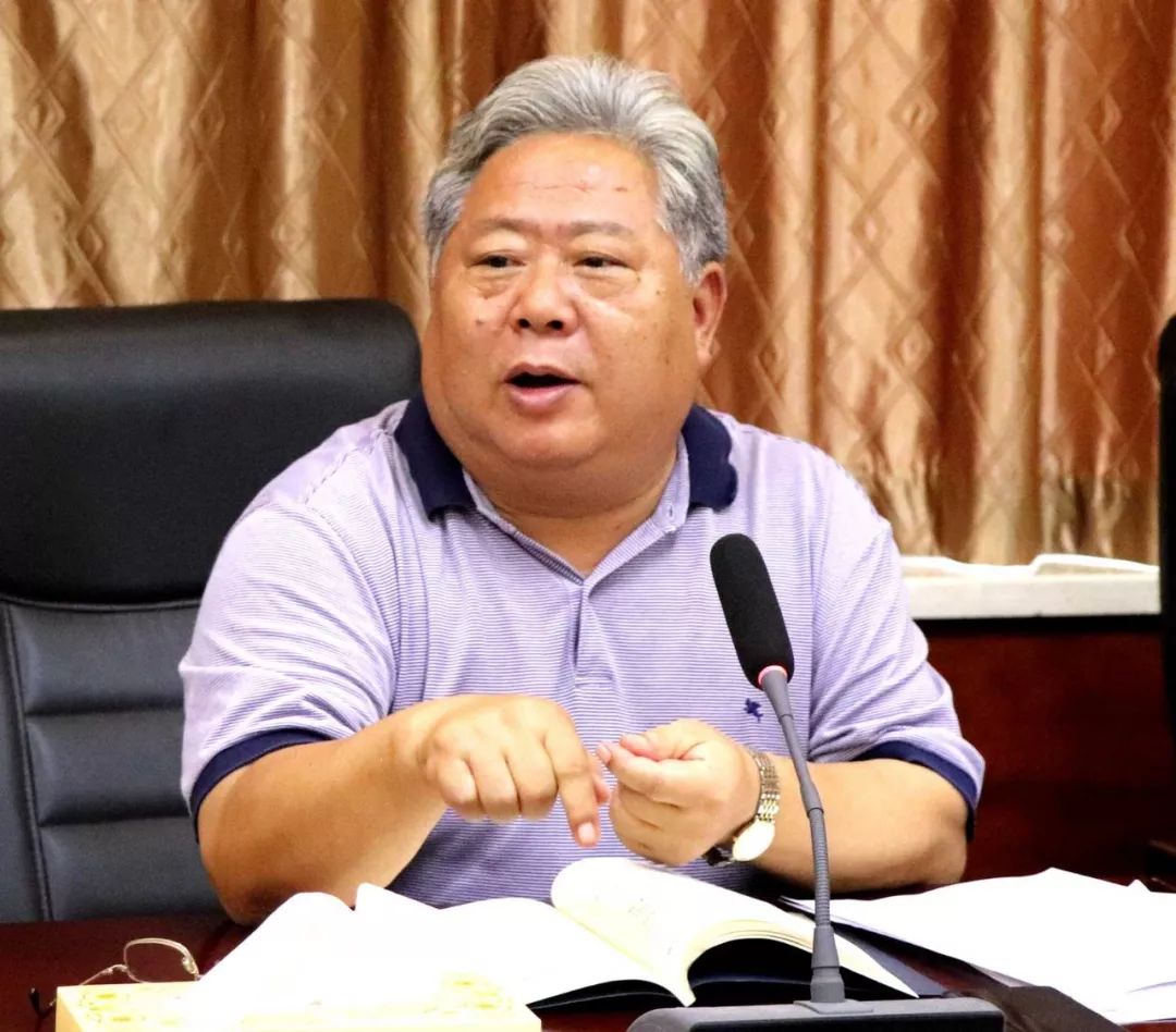 座谈会前,刘良谋一行还考察了创业园,对弈园,1140矿井,农耕文化博物馆