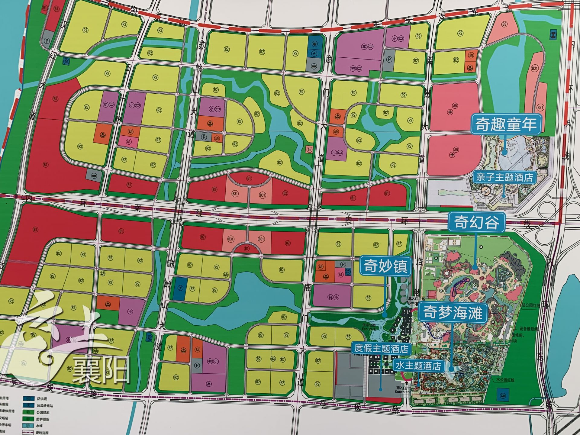 批前公示,襄阳华侨城位于襄阳市东津新区,东至城市内环东线,南至规划