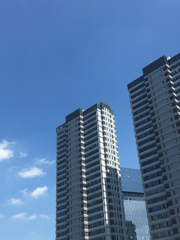 蓝天白云,空气清新,蓝天保卫战,我们在行动!_汉水襄阳