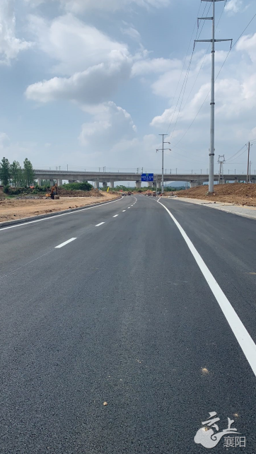 襄阳市南北轴线南延段右幅建成具备通车条件