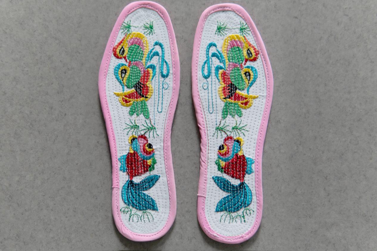 民间女红绣花鞋垫