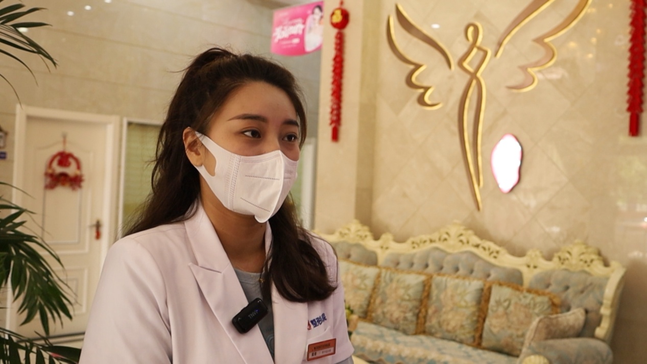 【帮女郎在行动】特价去纹眉 加钱没"商量" _汉水襄阳