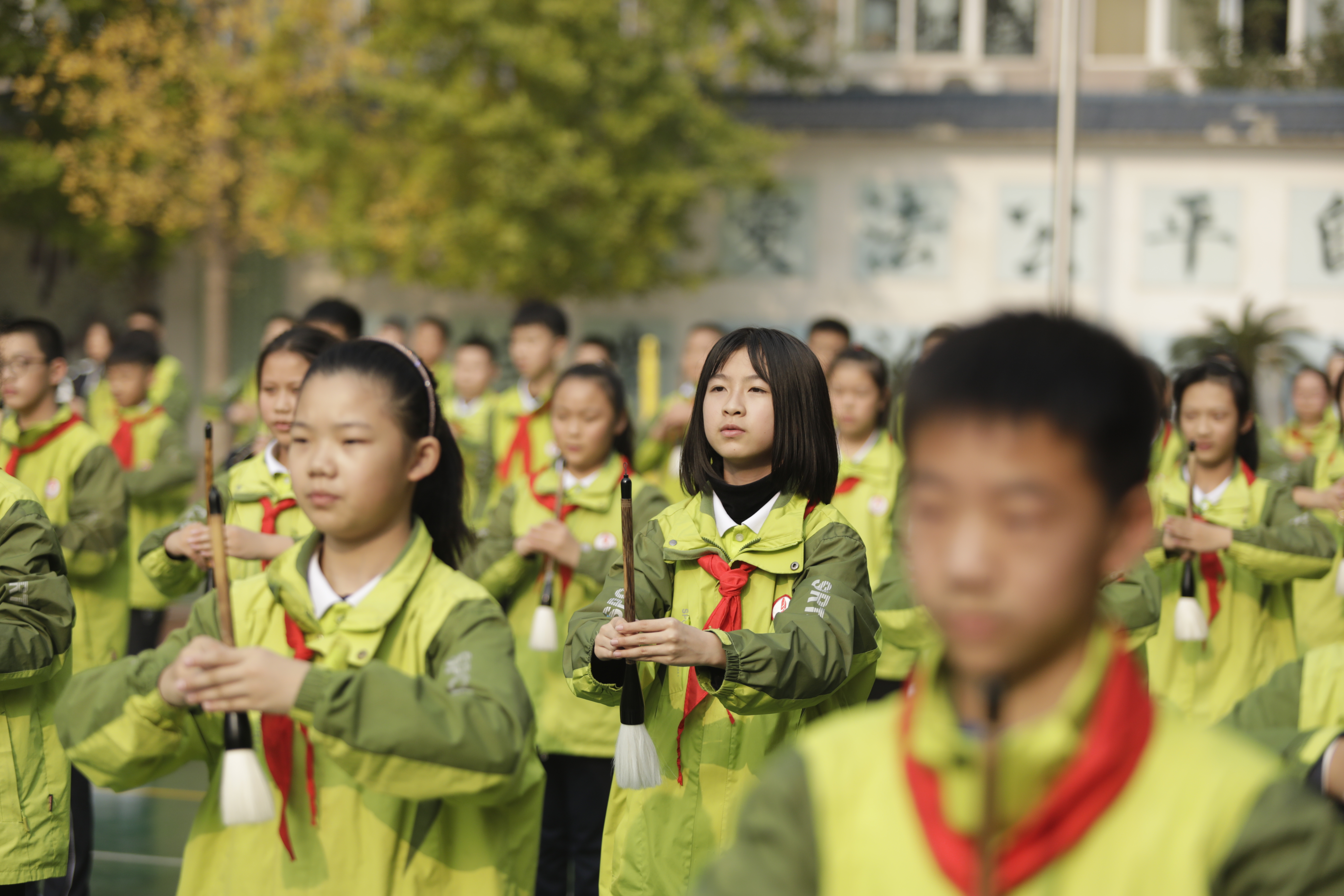 米公小学:书法操 中国范_汉水襄阳