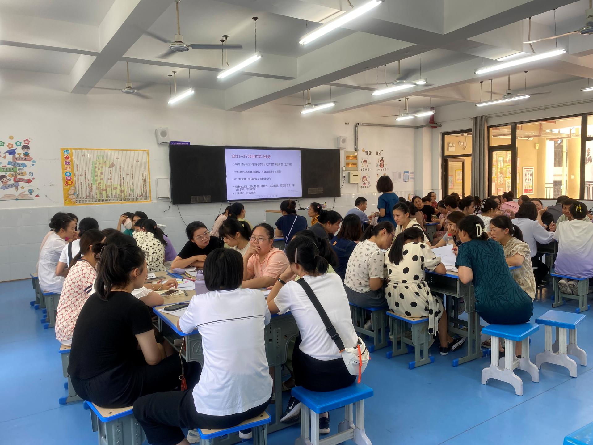 恒大名都小学:新学期 聚力再出发_汉水襄阳