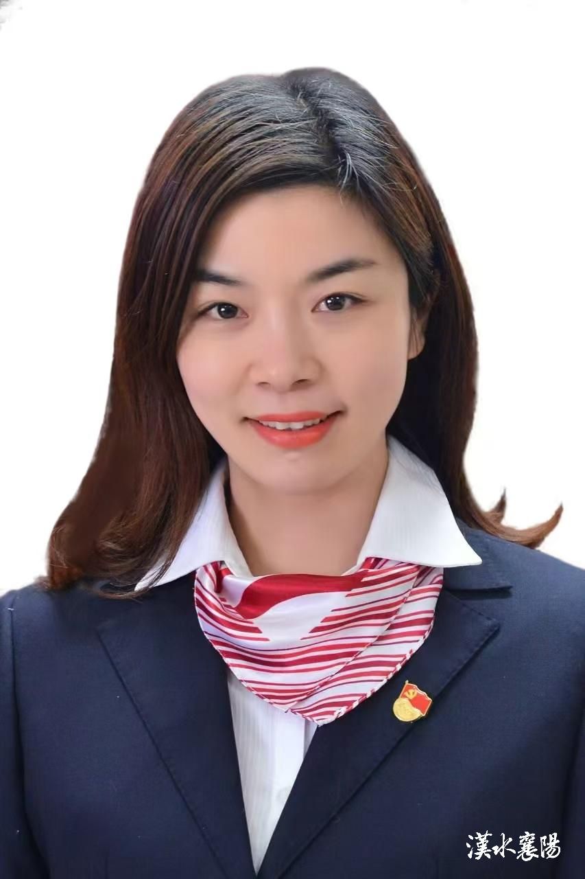 张小红:躬耕教坛 用心育人