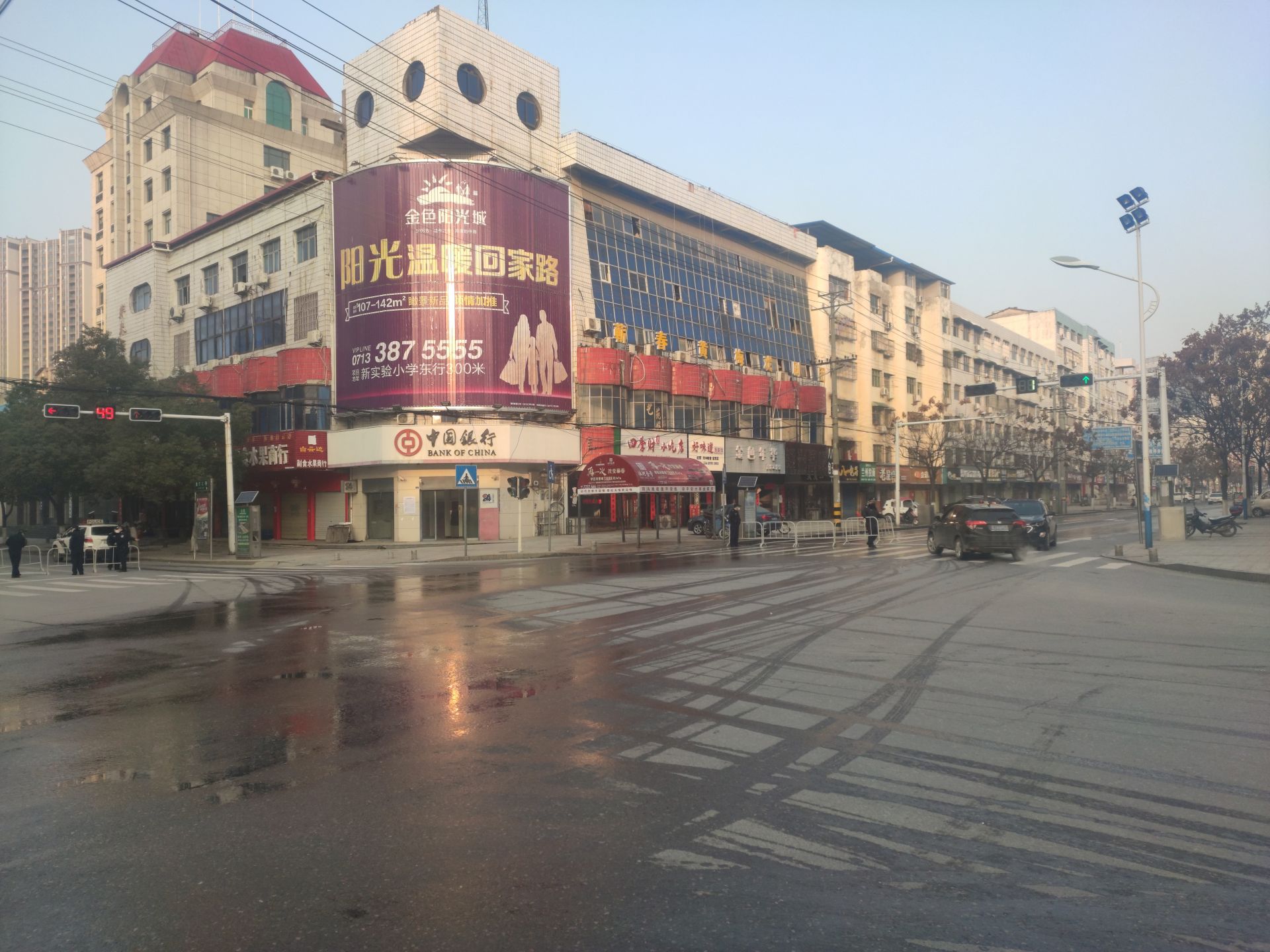 请不要外出,漕河城区主要通道限制通行了_云上蕲春