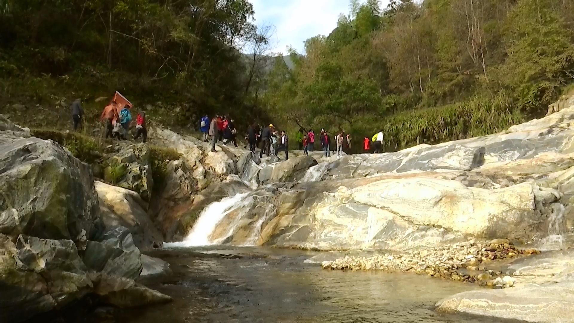 视频丨大同镇金沟村山沟沟变旅游景区生态优势带富乡亲