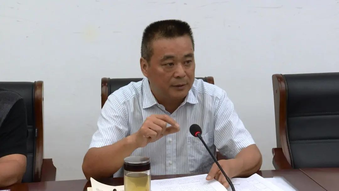 "十三五"期间,蕲春16个深度贫困村是"脱贫摘帽"的重点对象,县长詹才红