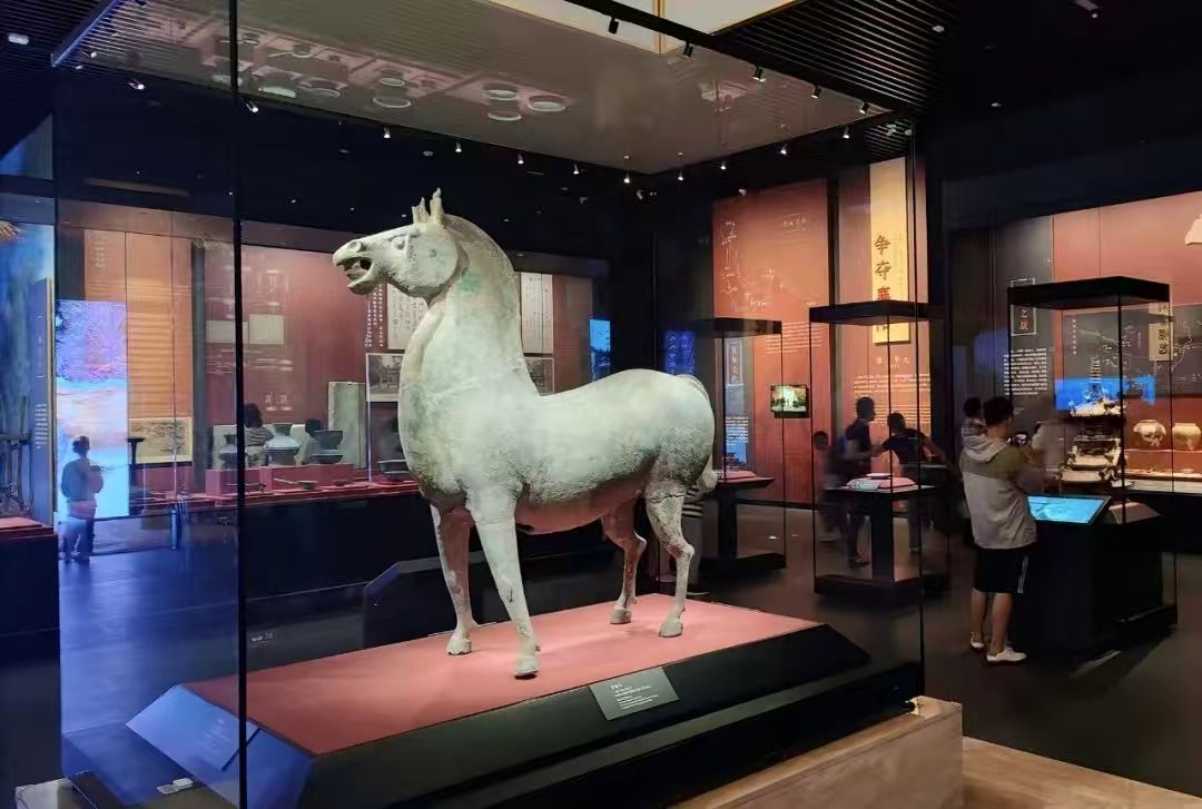襄阳市博物馆镇馆之宝中的三国青铜马 图片来源:襄阳文旅集团