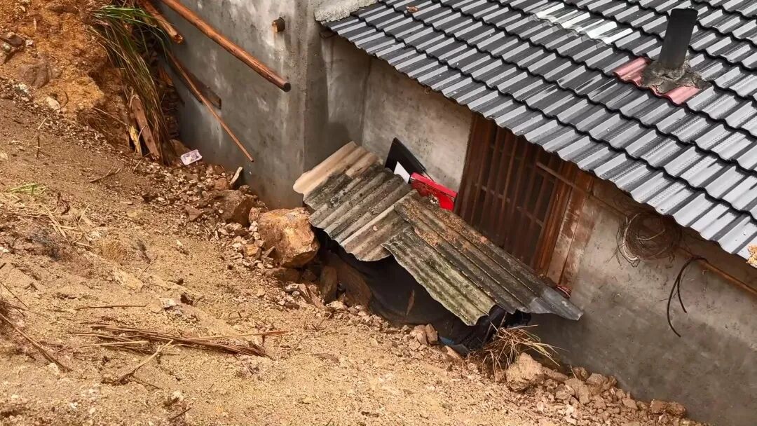 查章维【修正】檀林镇成功避险一起地质灾害+案例被全省推广.mp4_snapshot_00.18.000.jpg