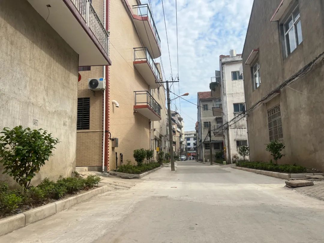 分片整治 多村协作 孔垄镇街道人居环境整治措施实效果好_云上黄梅