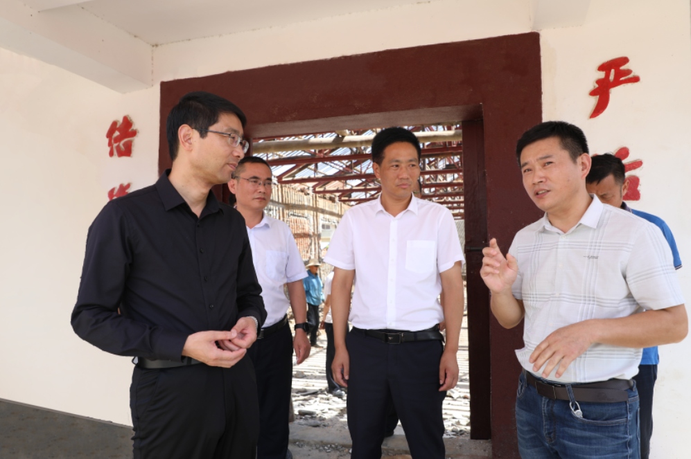 编辑︱高程监制︱严武总监制︱蒋毅 严晓晴