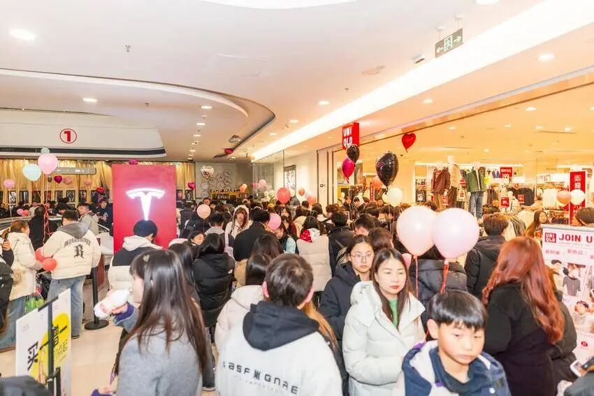 黄冈黄州万达广场首店经济点燃消费热潮 多元业态赋能经济高质量发展(1)(1).docx