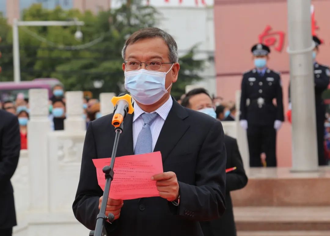 向英雄致敬孝昌最高礼遇欢送重庆医疗队凯旋