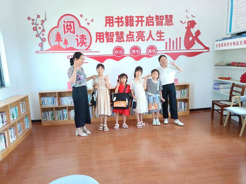 不负众“托”！花西乡宝山村党群服务中心变身爱心“托管班”.docx
