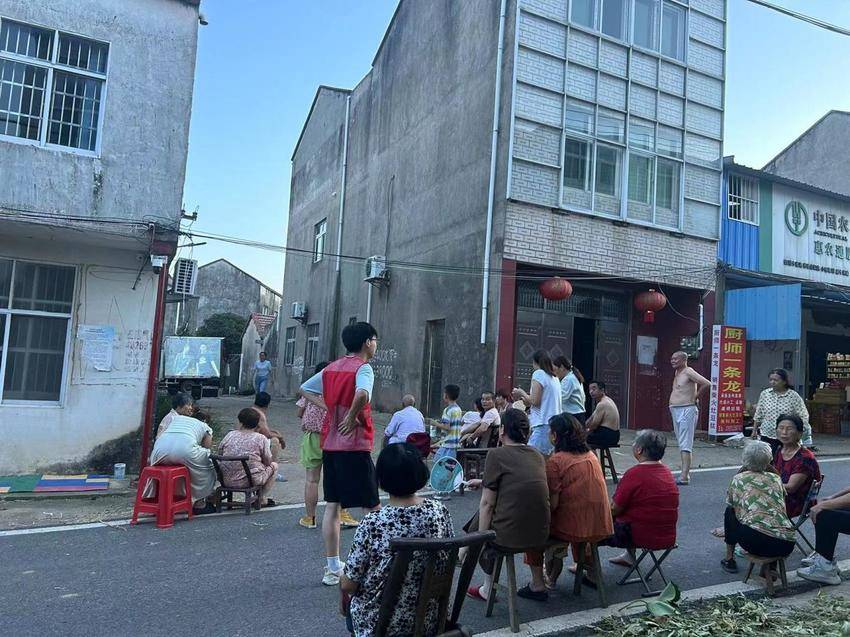 孝昌王店：电影送下乡 安全记心上.docx