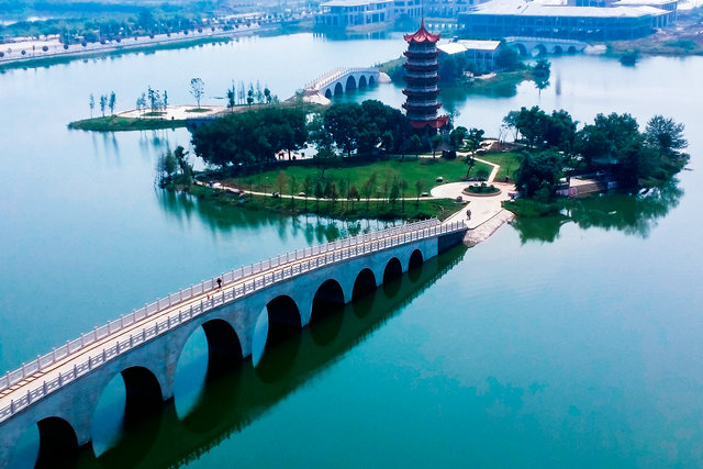 诗咏梦泽:春日游梦泽湖_云上云梦