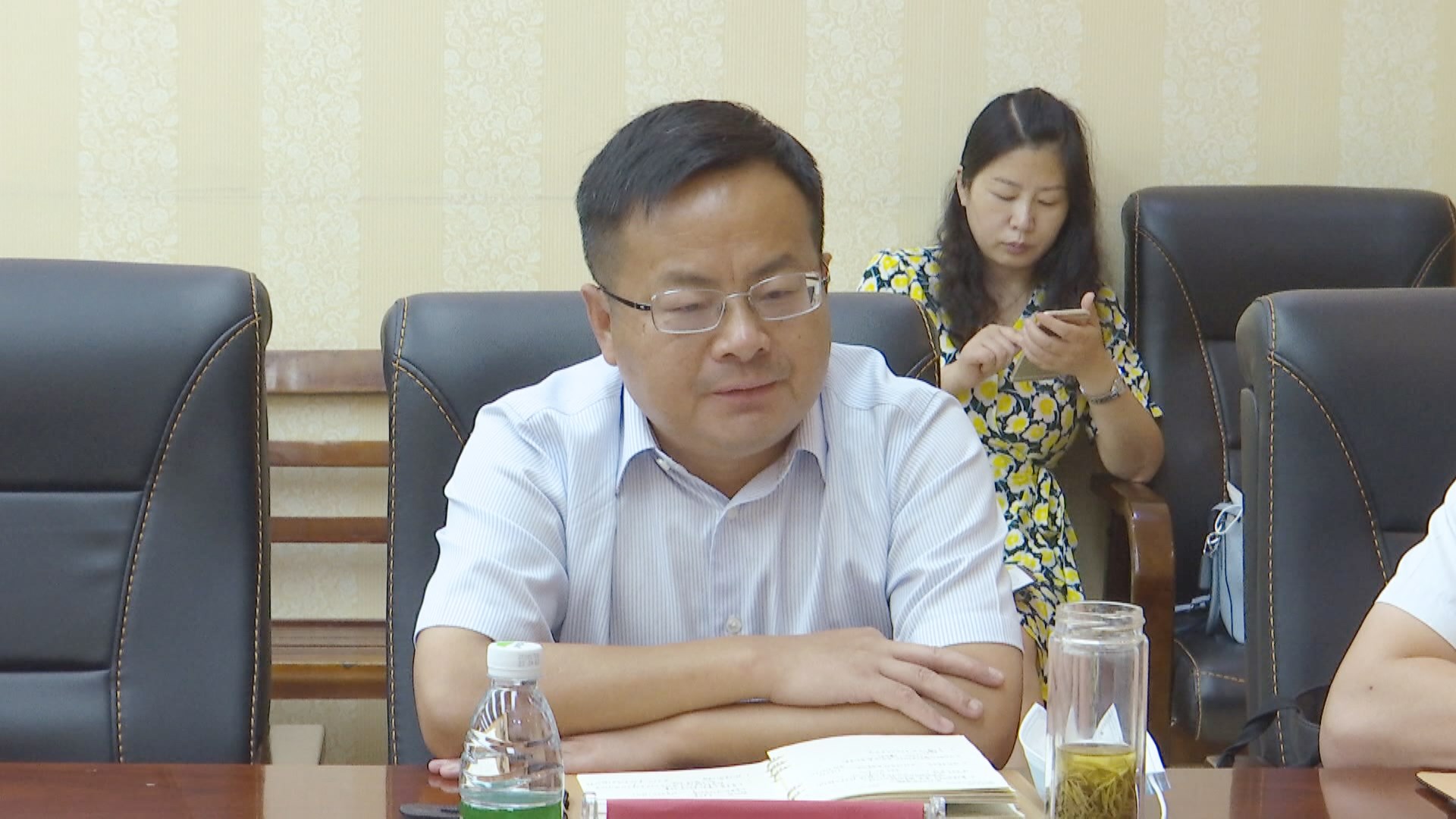 仇平贵到湖北中一科技调研