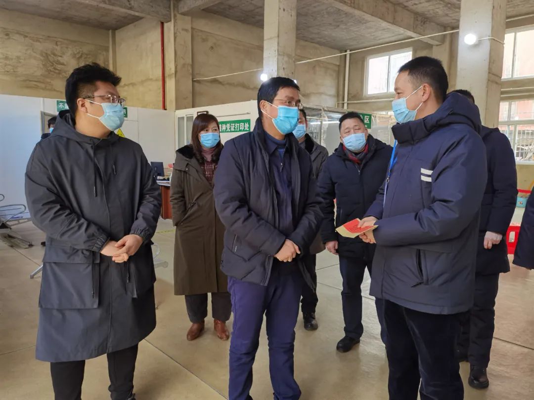 【爱心汇梦泽】县领导慰问疫情防控一线工作人员_云上云梦