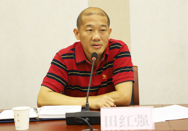 把握舆论导向严格自我约束加强行业自律履行社会责任通城